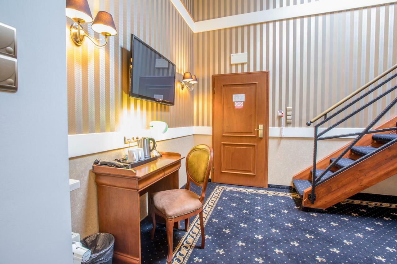 Hotel Diament Bella Notte Katowice - Chorzów Extérieur photo